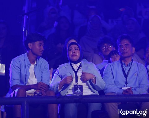 Dihadiri 4000 Penonton, Berikut  8 Potret Suasana Konser Lesti Kejora yang Membuat Banyak Orang Meneteskan Air Mata