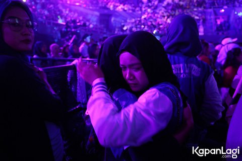 Dihadiri 4000 Penonton, Berikut  8 Potret Suasana Konser Lesti Kejora yang Membuat Banyak Orang Meneteskan Air Mata