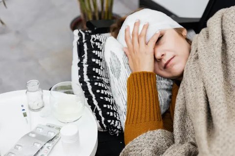 Anemia dapat ditandai dengan sakit kepala. (Foto: Pexels/Andrea Piacquadio)
