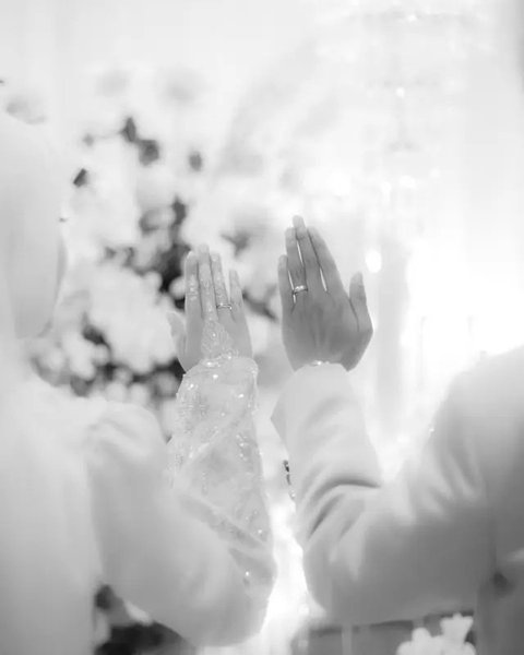 Potret Pernikahan Gus Zizan dan Kamila Asy Syifa. (Sumber: Instagram/zannnsrn)