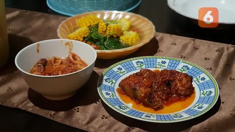 Mitos Bahwa Semua Makanan Tinggi Kolesterol Bikin Kolesterol dalam Darah Melonjak Tidak Sepenuhnya Benar. Lemak Jenuh Lebih Dominan dalam Mempengaruhi Terjadinya Kolesterol Tinggi (Foto: Adit