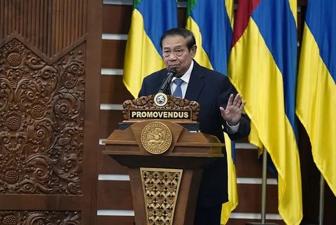 Agus Harimurti Yudhoyono  (AHY) Raih Gelar Doktor (Sumber: Instagram/annisayudhoyono)