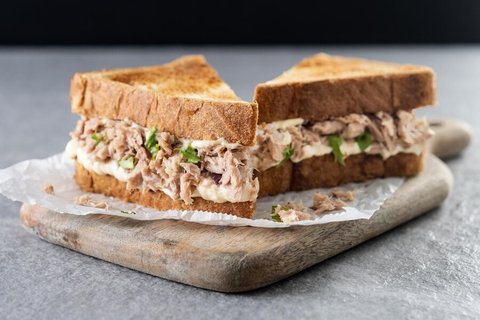 Resep Tuna Mayo Sandwich, Menu Sat Set untuk Sarapan yang Kaya Gizi dan Mengenyangkan