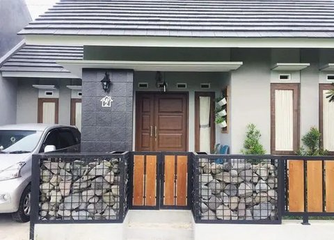 Ilustrasi pagar rumah minimalis. (Pexels.com/Maria Orlova)