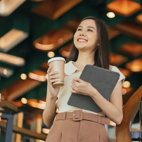 Menyikapi keadaan./Copyright freepik.com/author/pressahotkey