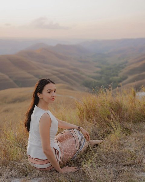 Masih Hafal, Momen Raline Shah Ingat Dialog Ikonik saat Pesan Makanan di Film 5 CM 12 Tahun Lalu