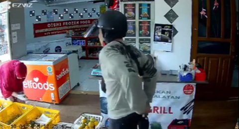Viral Aksi Maling Berhasil Curi Dompet di Toko Makanan, Aksinya Terekam CCTV