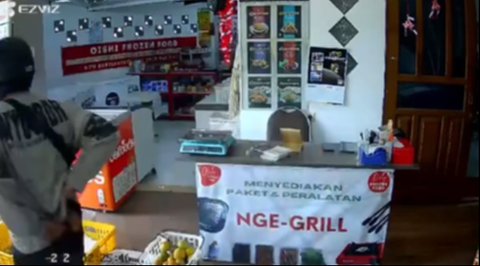 Viral Aksi Maling Berhasil Curi Dompet di Toko Makanan, Aksinya Terekam CCTV