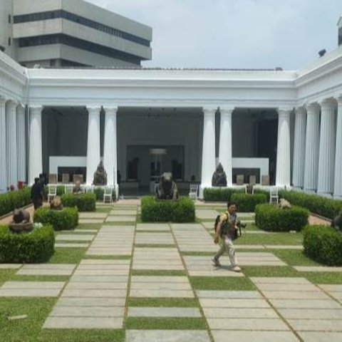 <p>Museum Nasional Dibuka Kembali 15 Oktober 2024, Tambah Fasilitas Teknologi Interaktif, Event dan Rencana Buka sampai Malam. (Liputan6,com/Henry)</p>