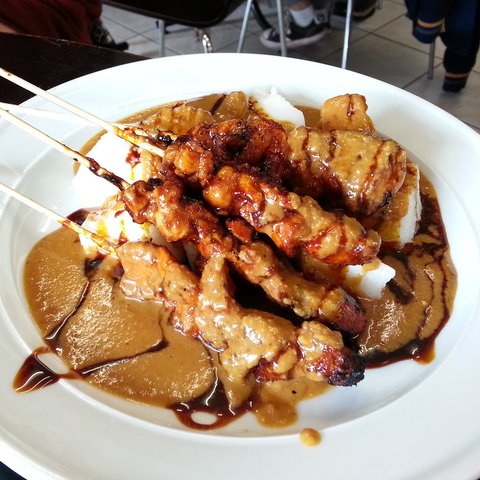 Nutrisi dalam Sate Ayam