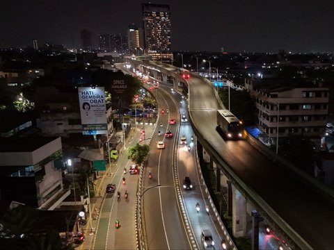 FOTO: Penampakan 'Jalur Langit' Bebas Macet untuk TransJakarta Koridor 13