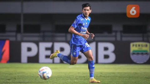 BRI Liga 1 - Persib Bandung Vs Persebaya Surabaya (Bola.com/Adreanus Titus)