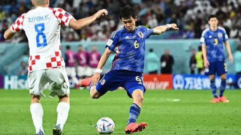 Kualifikasi Piala Dunia 2026 Zona Asia - Persaingan Grup C: Thom Haye (Indonesia), Ayase Ueda (Jepang), Salem Al-Dawsari (Arab Saudi), Ali Madan (Bahrain), Fernandinho (China) (Bola.com/Ad