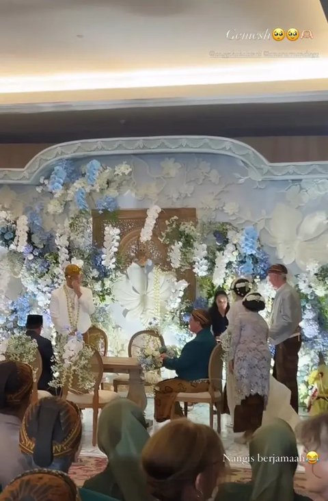 Anggika Bolsterli dan Omar Armandiego Menikah (Sumber: Instagram/anggikabolsterli)