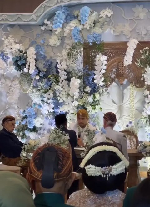 Anggika Bolsterli dan Omar Armandiego Menikah (Sumber: Instagram/anggikabolsterli)