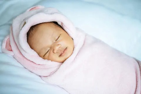 ilustrasi manfaat bedak bayi untuk tampil cantik/pexels
