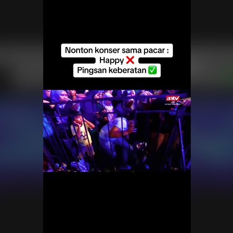 Nonton Konser Gendong Pacar di Pundak, Pria ini Tak Kuat Tiba-Tiba Jatuh Pingsan