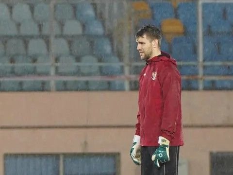 FOTO: Semangat Timnas Indonesia Latihan di Bawah Guyuran Hujan Jelang Duel Lawan China di Kualifikasi Piala Dunia 2026