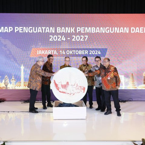 Dorong Bank Pembangunan Daerah Berdaya Tahan, OJK Luncurkan Roadmap Penguatan BPD