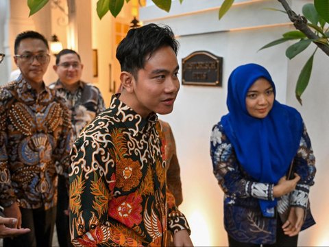 FOTO: Ekspresi Gibran Bertemu Pimpinan MPR, Terima Undangan Pelantikan 20 Oktober