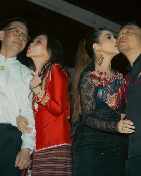 Ashanty dan Anang Hermansyah bagikan kenangan kebersamaan bareng Benny Laos, Cagub Maluku Utara yang meninggal usai speedboat meledak. (sumber: Instagram/ashanty_ash)
