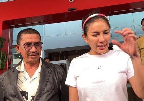 Nikita Mirzani Jamin Vadel Gak Akan Joget-Joget Lagi,  Sebut Ada Berita Menarik Terkait Laporannya