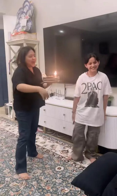 Atreya Putri Iko Uwais dan  Audy Item Ultah ke-11 (Sumber: Instagram/audyitem)