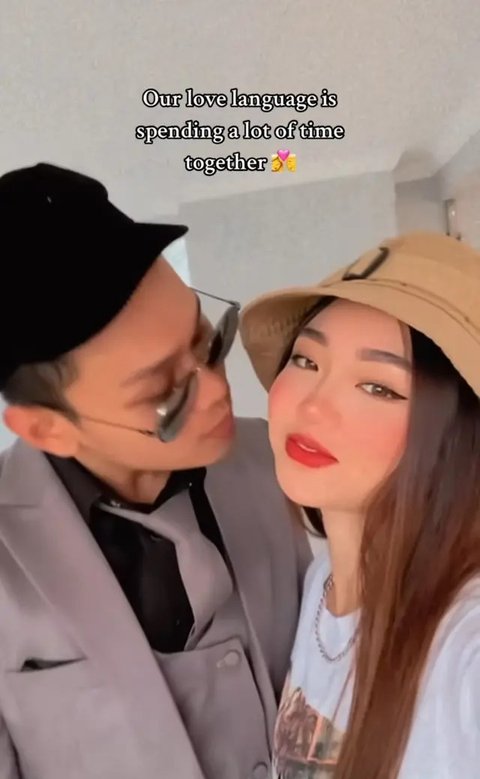 Vanessa Khong Rayakan Anniv Tunangan ke-3 (Sumber: Instagram/vanessakhongg)