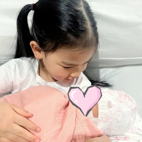 Potret Terbaru Kezia Toemion Menantu Keluarga Cendana. (Sumber: Instagram/keziatoemion)