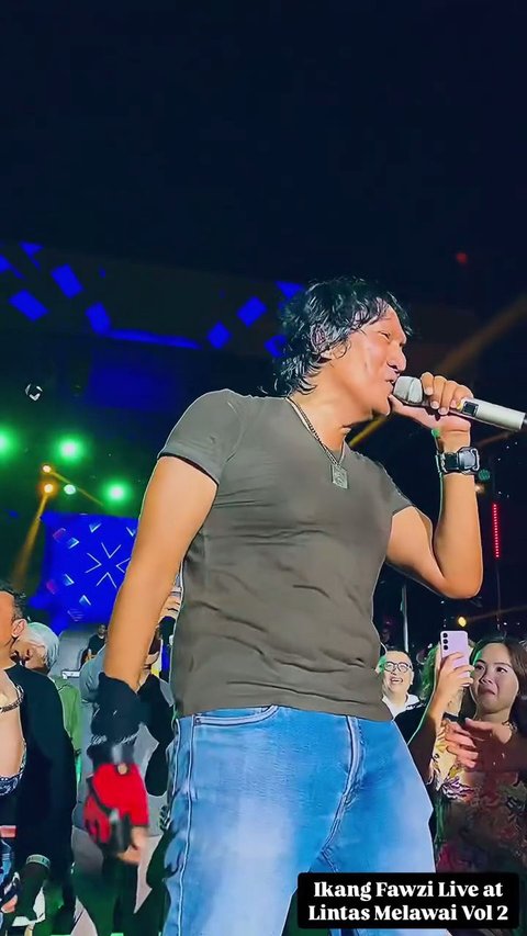 7 Potret Ikang Fawzi Manggung Setelah Kepergian Marissa Haque, Chiki Fawzi: Ayah Berusaha Professional