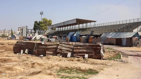 FOTO: Menengok Anak-Anak dan Pengungsi Palestina Bertahan Hidup di Stadion Terbesar Jalur Gaza