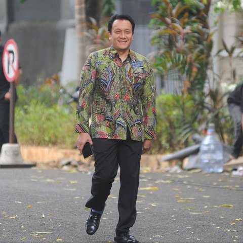 FOTO: Kejutan Calon Wakil Menteri Prabowo, dari Aktivis 98, Jenderal, hingga Raffi Ahmad