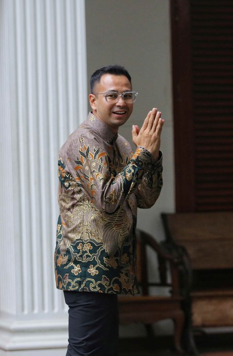 FOTO: Semringah Raffi Ahmad Jadi Calon Wakil Menteri, Ini Bocoran Tugasnya dari Prabowo