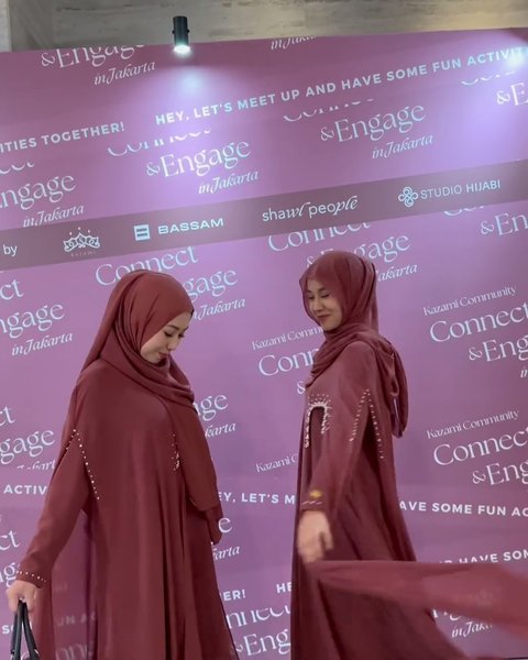 7 Potret Mayang Lucyana Tampil Pakai Gamis dan Berhijab, Kini Banjir Pujian