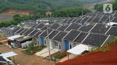 Suasana proyek pembangunan perumahan subsidi BTN di Kawasan Bogor, Jawa Barat, Jumat (18/2/2022). PT Bank Tabungan Negara (Persero) Tbk (BTN) memacu penyaluran Kredit Pembiayaan Rumah Sejahte