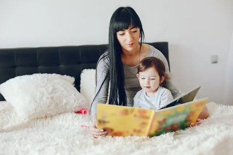 Meningkatkan kecerdasan anak di usia balita. (Foto: Freepik/kristina_igumnova)