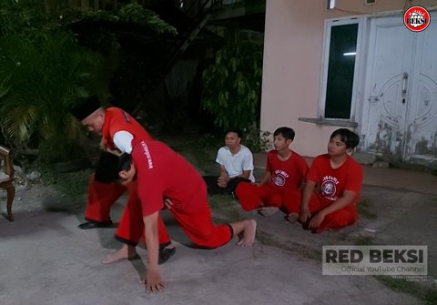 Mengenal Pencak Silat Beksi, Bela Diri Tradisional Jadi Media Dakwah ...