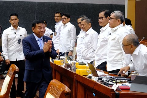 FOTO: Gantikan Budi Gunawan, Jenderal Kopassus Tersenyum Direstui Jadi Kepala BIN