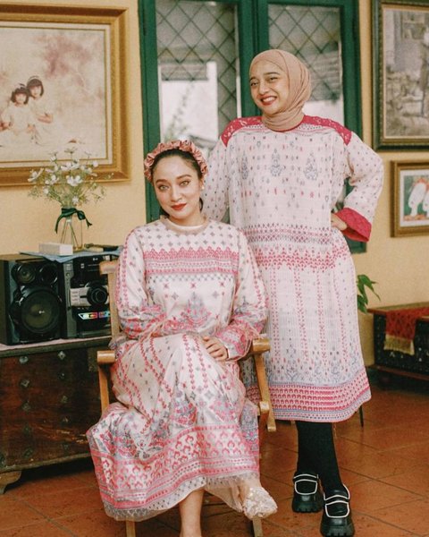 8 Foto Kebersamaan Chiki dan Bella, Putri Almarhumah Marissa Haque, Sama-sama Menawan dan Penuh Bakat