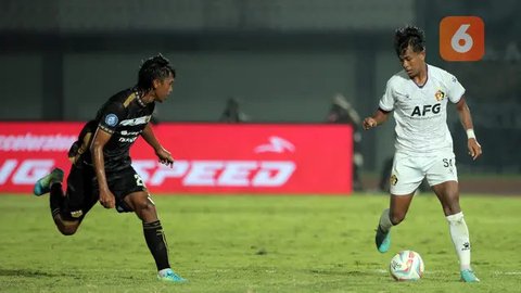 BRI Liga 1 - Dewa United Vs Persik Kediri (Bola.com/Adreanus Titus)