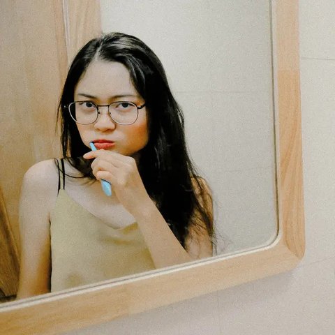 Ilustrasi sakit gigi dan mulut. (dok. Maria Lysenko/Unsplash.com)