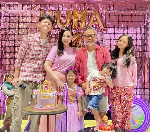 Deretan Artis Indonesia Memiliki Gaya Parenting yang Inspiratif dan Berhasil Membuat Netizen Terkesima