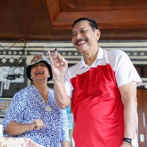 Luhut Binsar Pandjaitan dan Istri