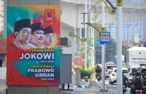 FOTO: Penampakan Baliho Terima Kasih Jokowi dan Selamat Bekerja Prabowo Menjamur Jelang Pelantikan Presiden 20 Oktober