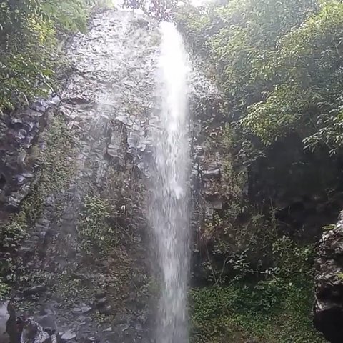 Curug Cinangsi di Peundeuy