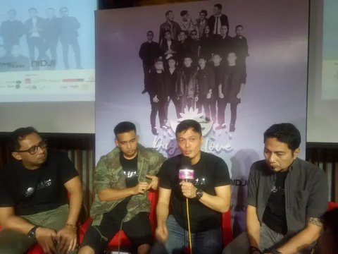 Keluar dari Lyla, Naga kini mengisi kekosongan di posisi vokalis ADA Band. (Instagram ada_indonesia)