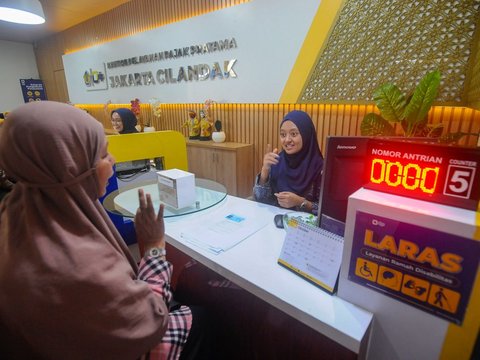 FOTO: Mengintip Layanan Ramah Disabilitas di Kantor Pajak, Pegawai Cakap Berbahasa Isyarat