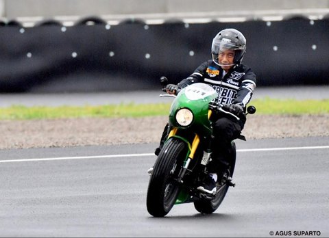 FOTO: Gaya Jokowi dan Sepeda Motornya, dari Touring di Danau Toba hingga Jajal Trek MotoGP