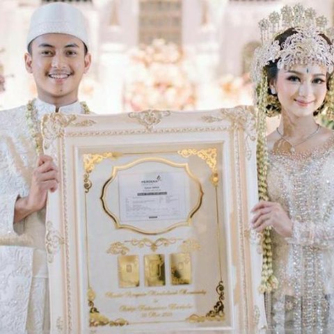 Deretan Artis Wanita Ini Dapat Mahar Unik dari Suami, Terbaru Irish Bella dengan Mas Kawin Masjid