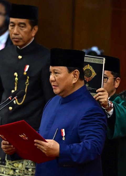 FOTO: Momen Prabowo Ucap Sumpah dan Janji sebagai Presiden ke-8 RI